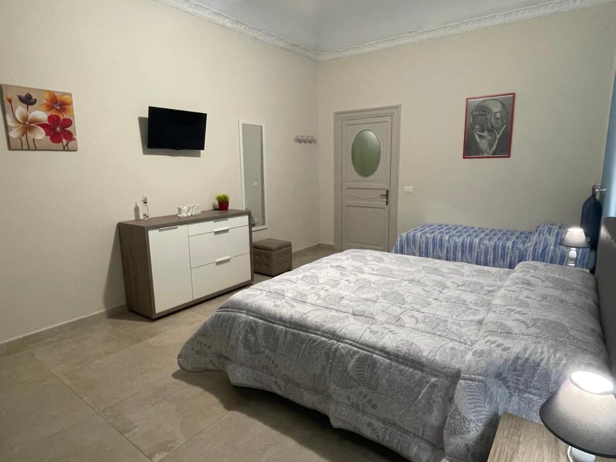 Porte Maqueda Palermo Ngoại thất bức ảnh
